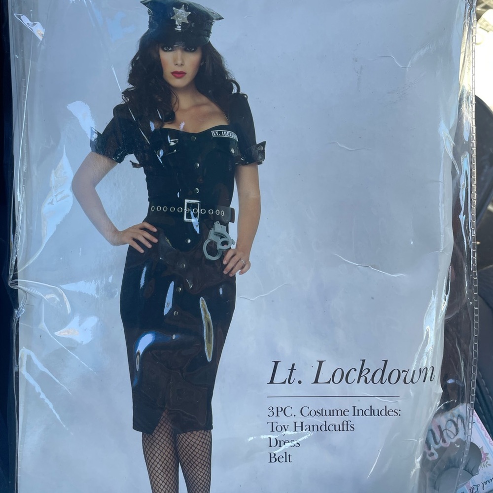 Lt.Lockdown Costume
